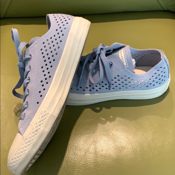 Converse All Star Light Blue Suede Sneakers. - Picture 3 of 16
